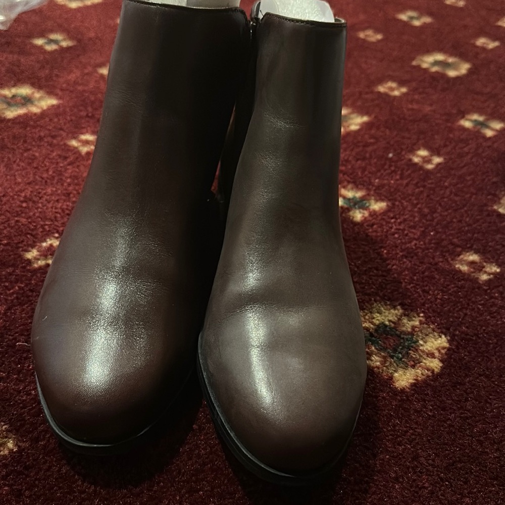 Alfani leather brown ankle boot size 8